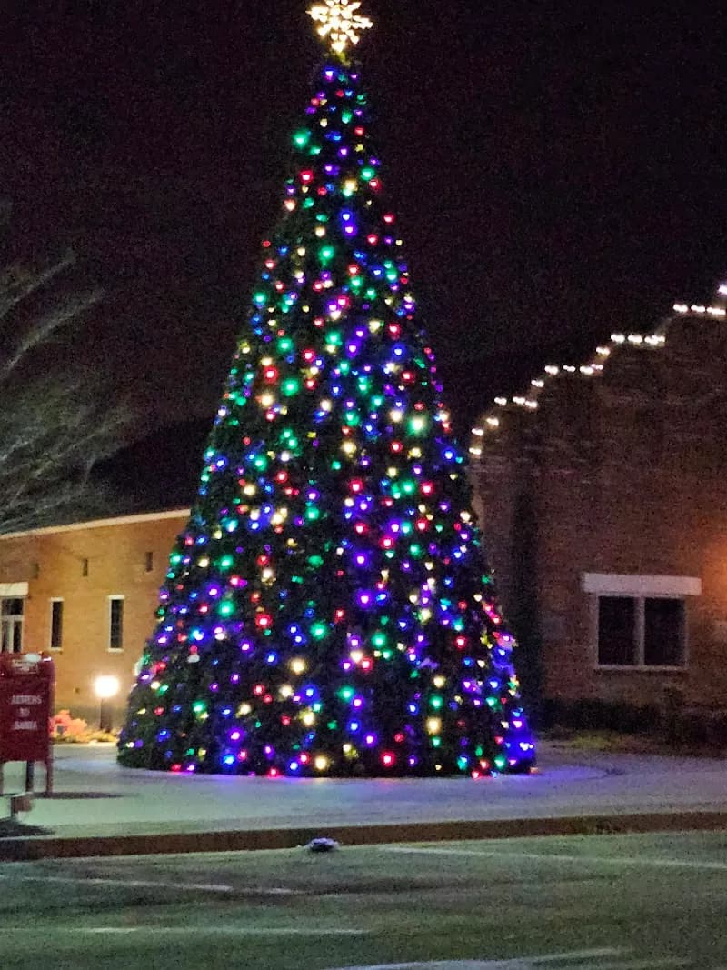 Collinsville Veterans Building banquet hall in Collinsville, OK