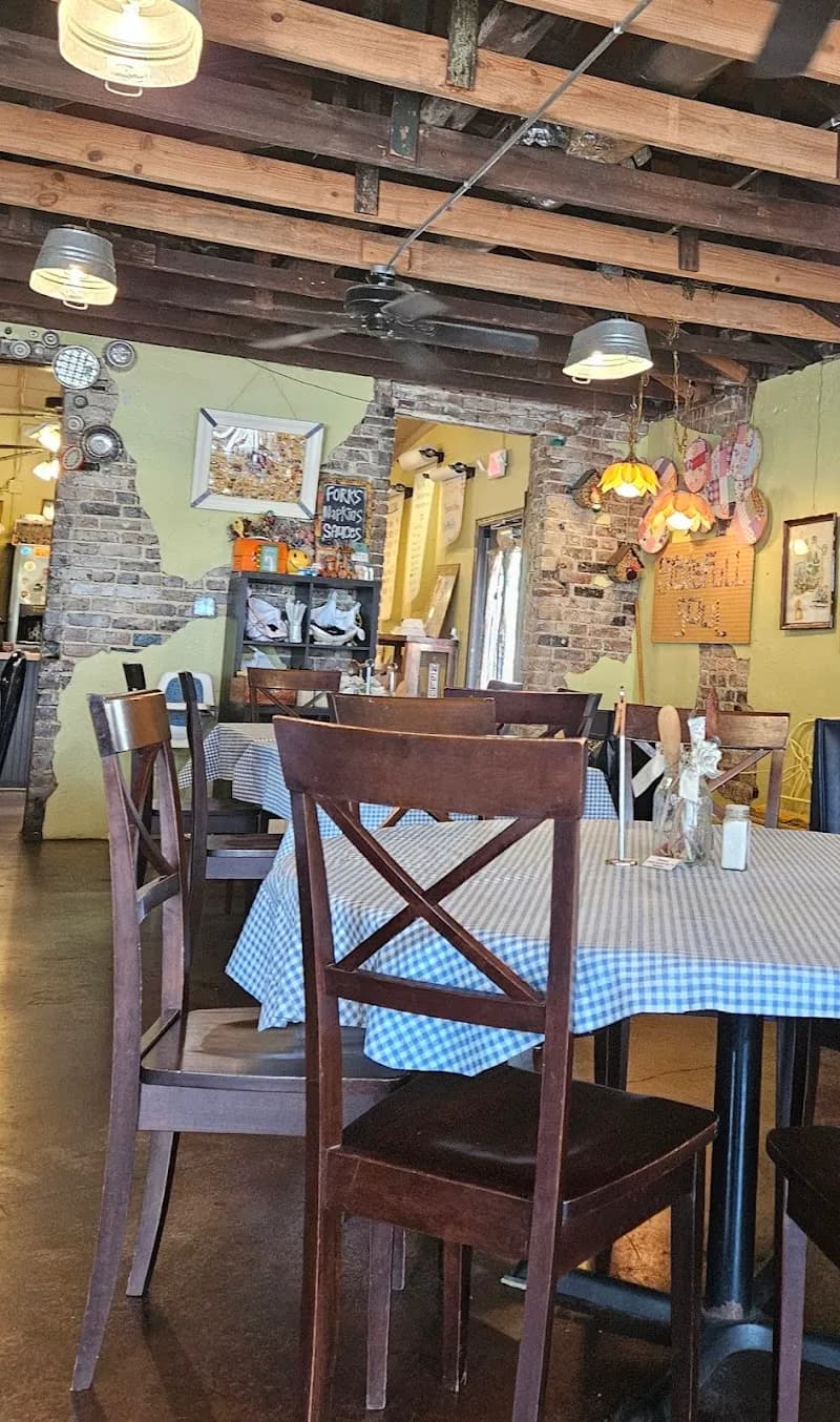 View of Coney Island Lunch Stand in Hattiesburg, MS