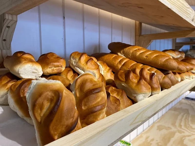 View of Confitería Monteverde in Pocitos, MVD