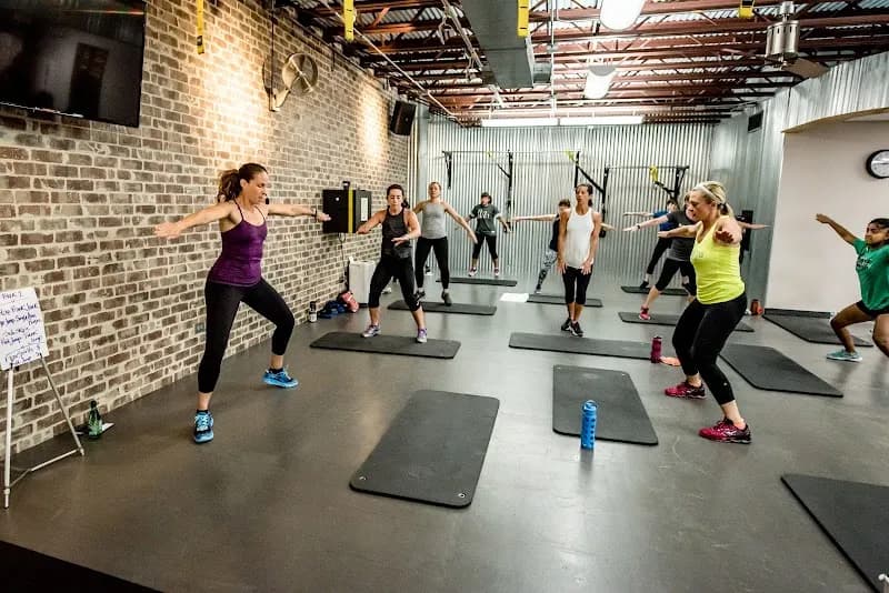 View of Courts Plus in Elmhurst, IL