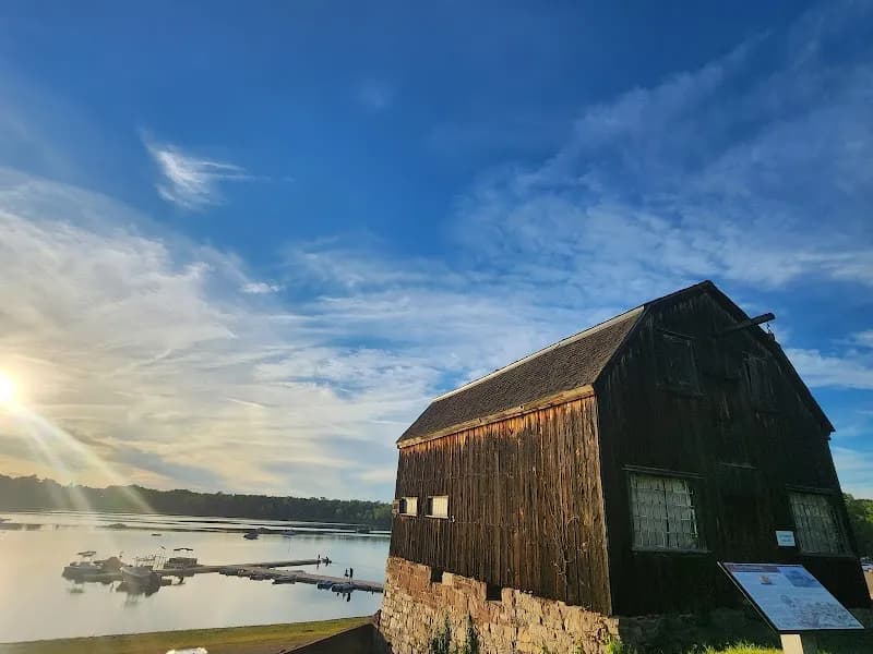 View of Cove Park Wethersfield in Hartford, CT