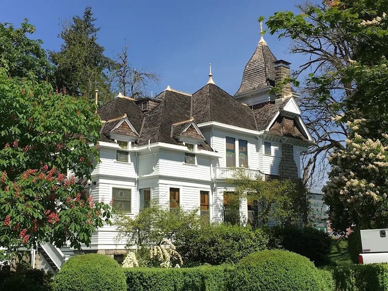 View of Deepwood Museum & Gardens in Salem, OR