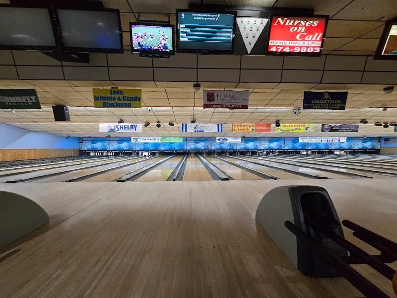 DeLuna Lanes bowling alley in Cantonment, FL
