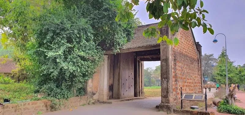 Duong Lam Ancient Village tourist attraction in Sơn Tây, HN