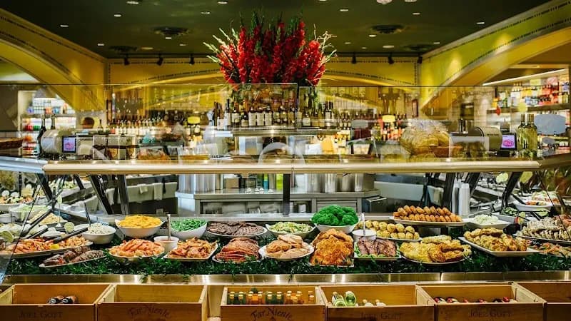 View of Eatzi’s Market & Bakery in University Park, TX