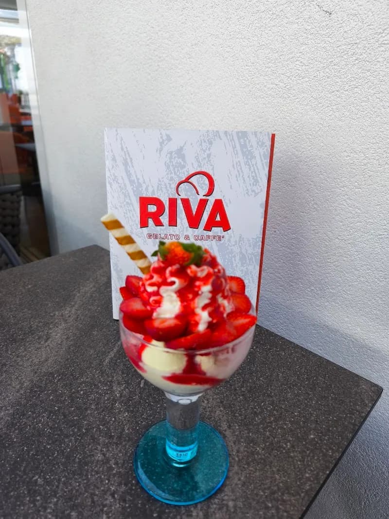 View of Eisdiele Herrsching in Herrsching am Ammersee, BY