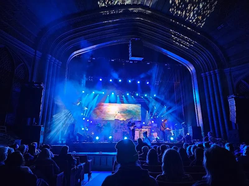 View of Elsinore Theatre in Salem, OR