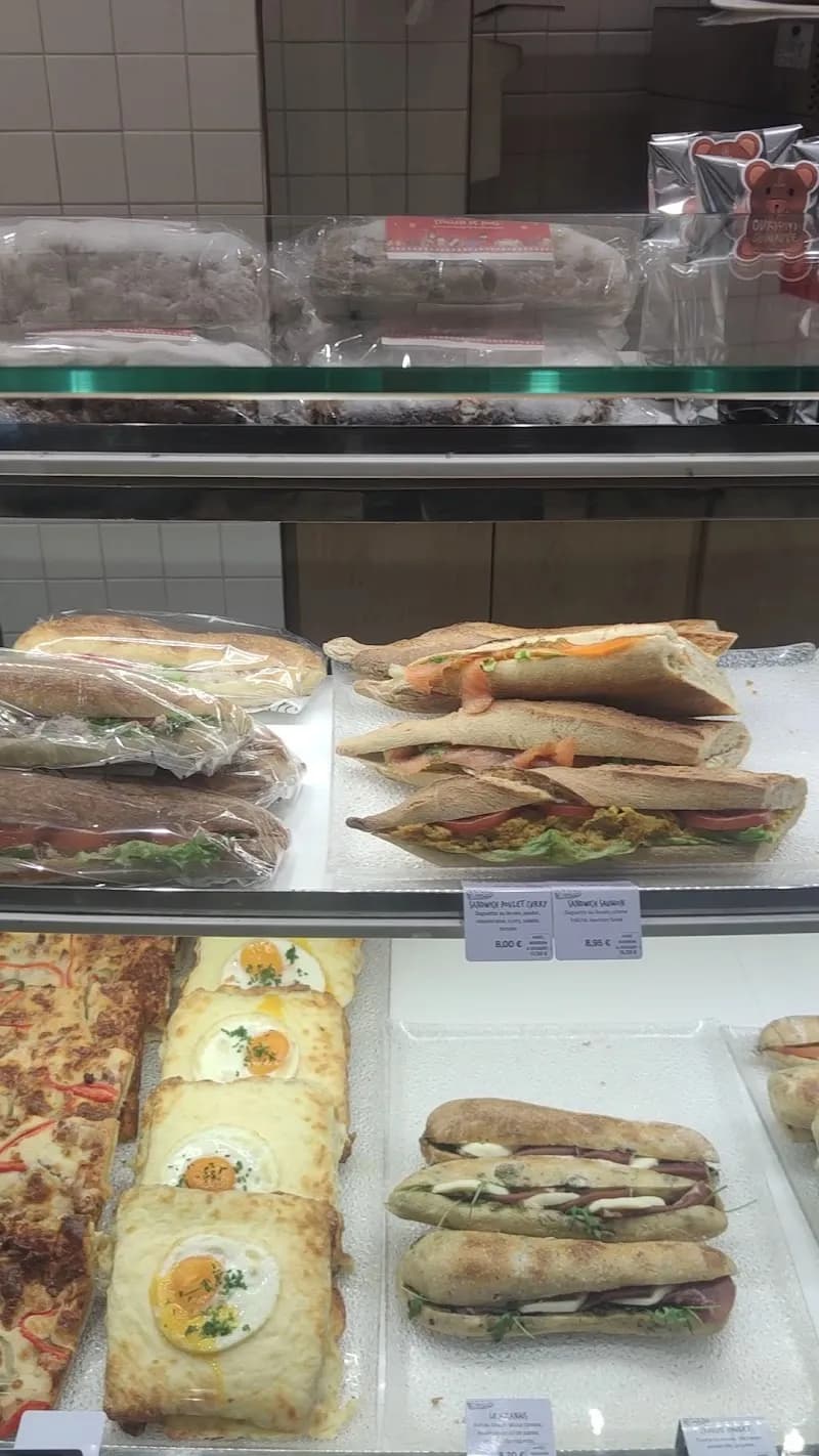 View of Eric Kayser in Montmorency, IDF