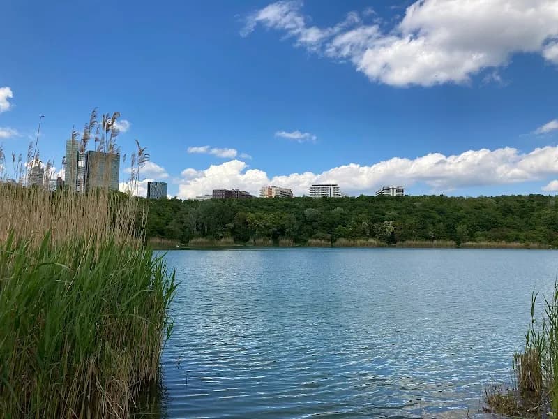 View of Eva-und-Otto-Benesch-Park in Favoriten, VIE