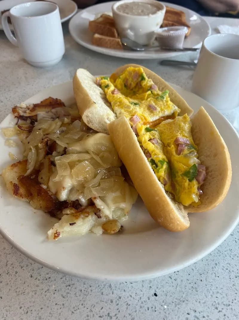 View of Fishtown Diner in Collingswood, NJ