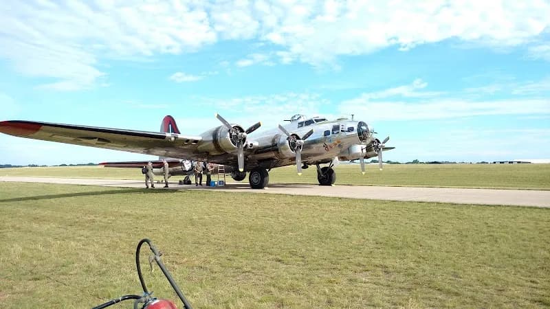 Flying Cloud Airport airport in Eden Prairie, MN