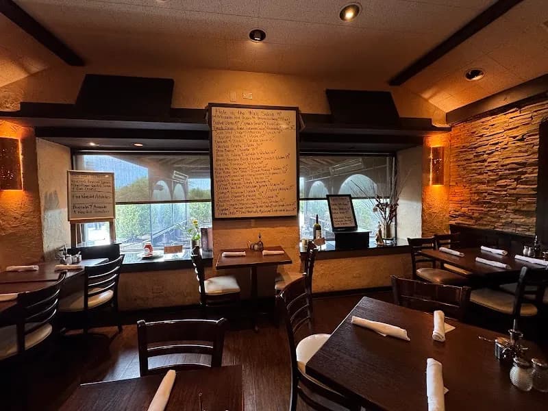 Francesco's Hole In the Wall Italian in Highland Park, IL