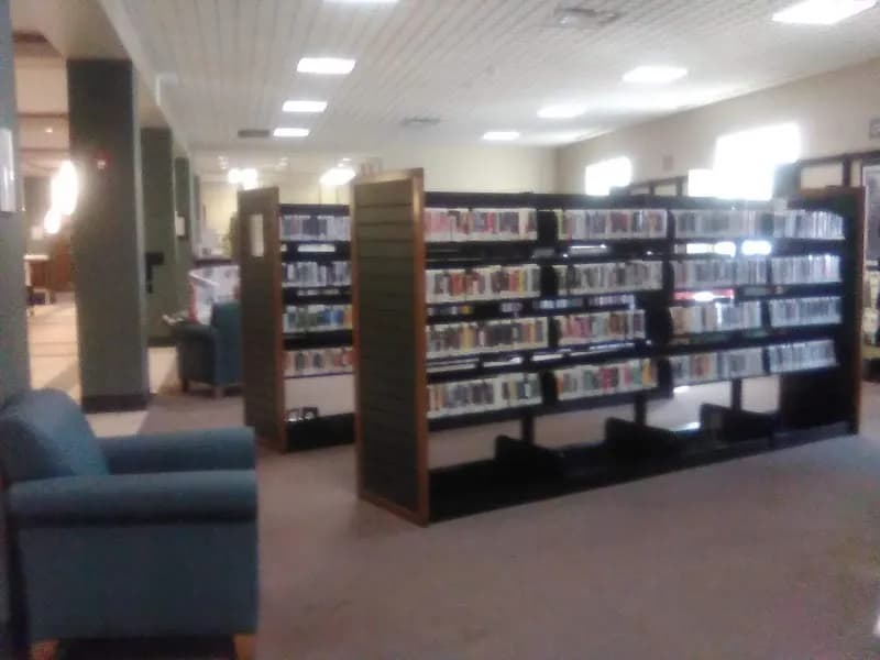 View of Gadsden Public Library in Gadsden, AL