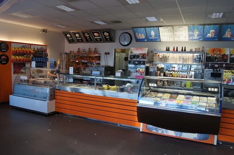 Garðabær Ice Cream Shop (Ísbitinn) ice cream in Garðabær, CR