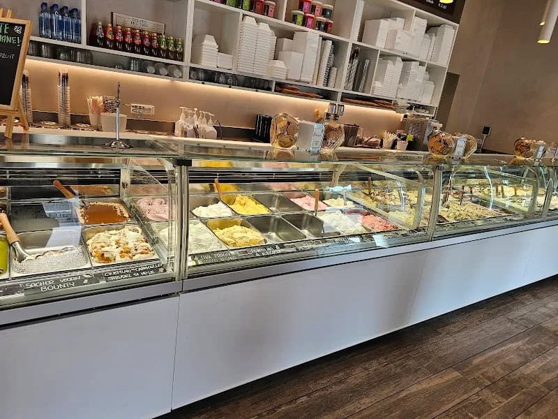 Gelateria Moderna ice cream in Treviglio, Lombardy