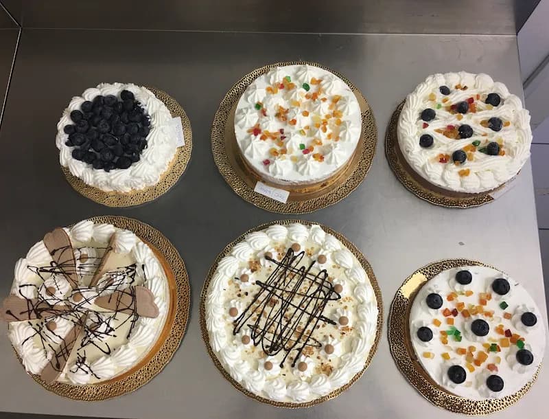 View of Gelateria Ponte Vecchio in Legnano, Lombardy