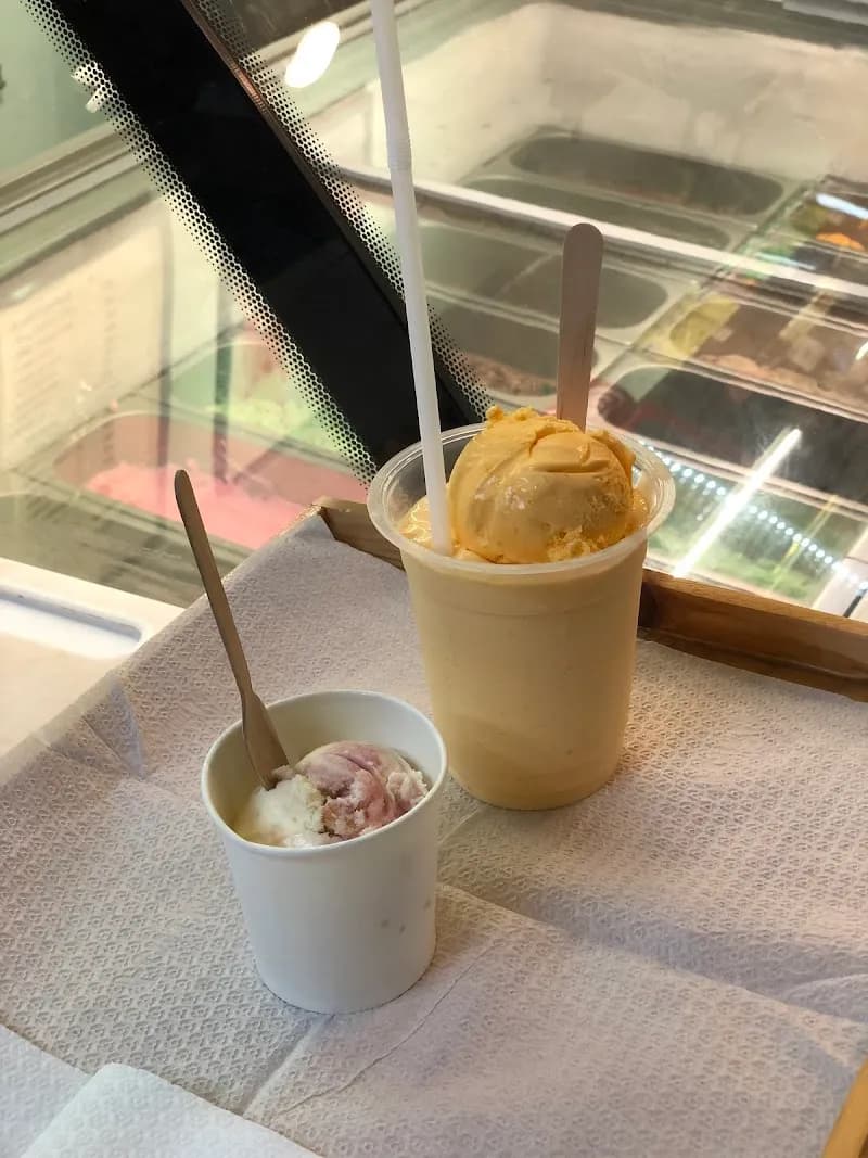 View of Gelato Italiano in Wellawatta, WP