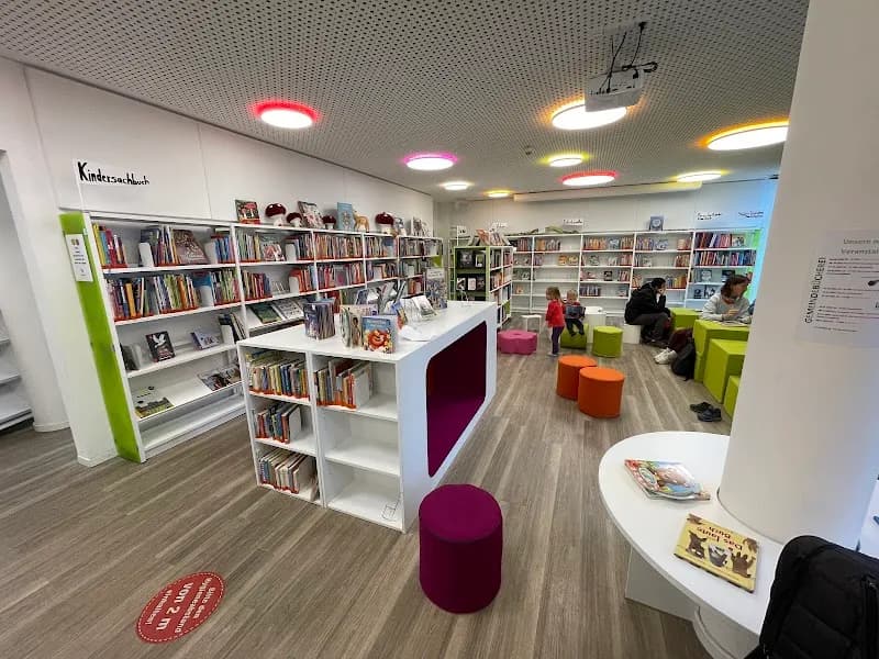 Gemeindebücherei Unterhaching library in Unterhaching, BY