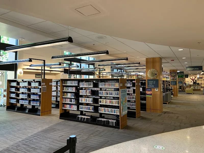 Gilroy Library library in Gilroy, CA