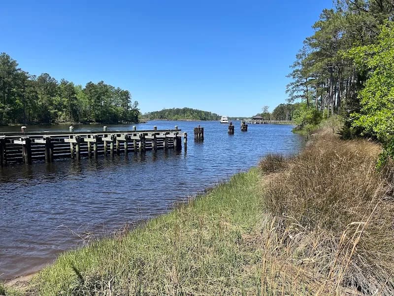 View of Great Bridge Lock Park in Chesapeake, VA