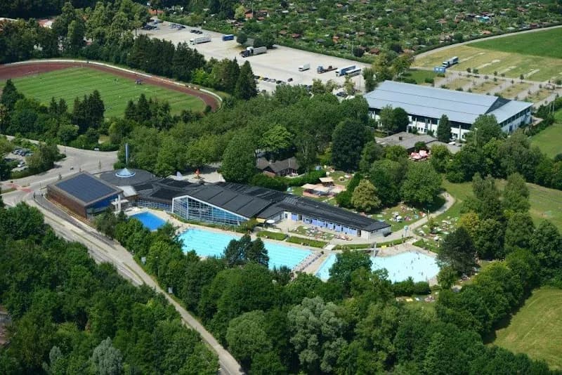 Hallen- und Freibad Erding swimming pool in Erding, BY