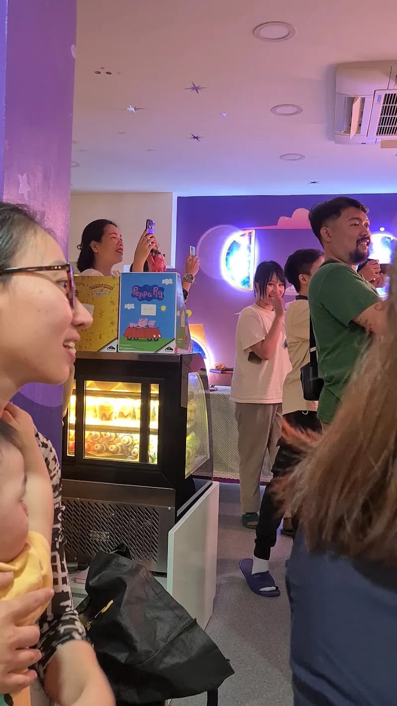 View of Happy Lemon Cafe in Binh Thanh, HCMC