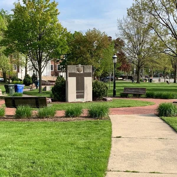 Hodges Park park in Park Ridge, IL