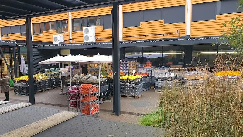 Holmlia Frukt & Grønt grocery store in Nordstrand, Oslo