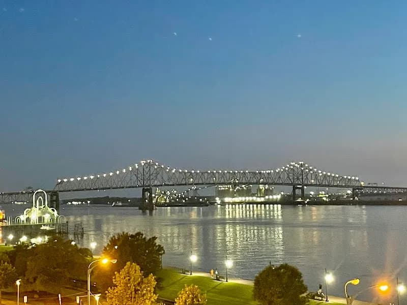 Horace Wilkinson Bridge bridge in Baton Rouge, LA