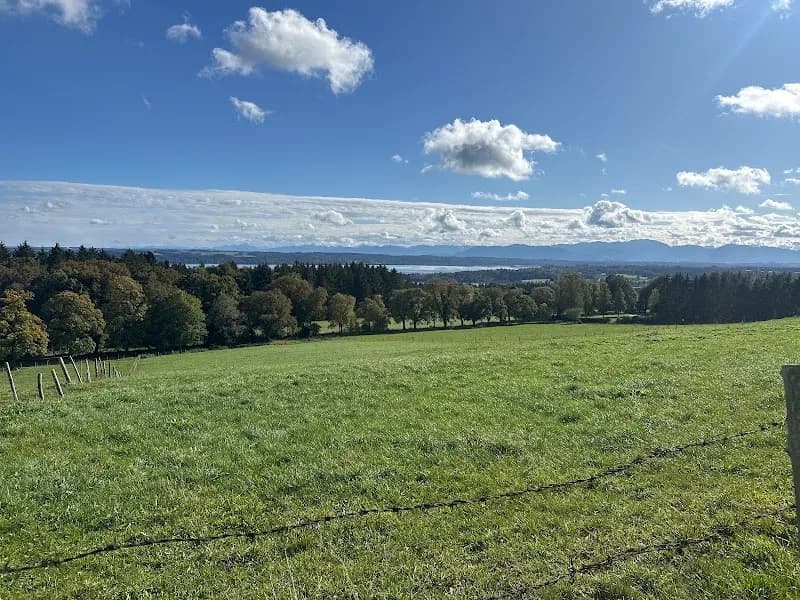 Ilkahöhe hiking area in Tutzing, BY