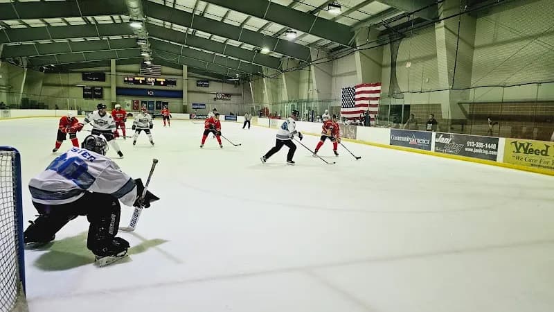 Independence Community Ice ice skating rink in Independence, MO