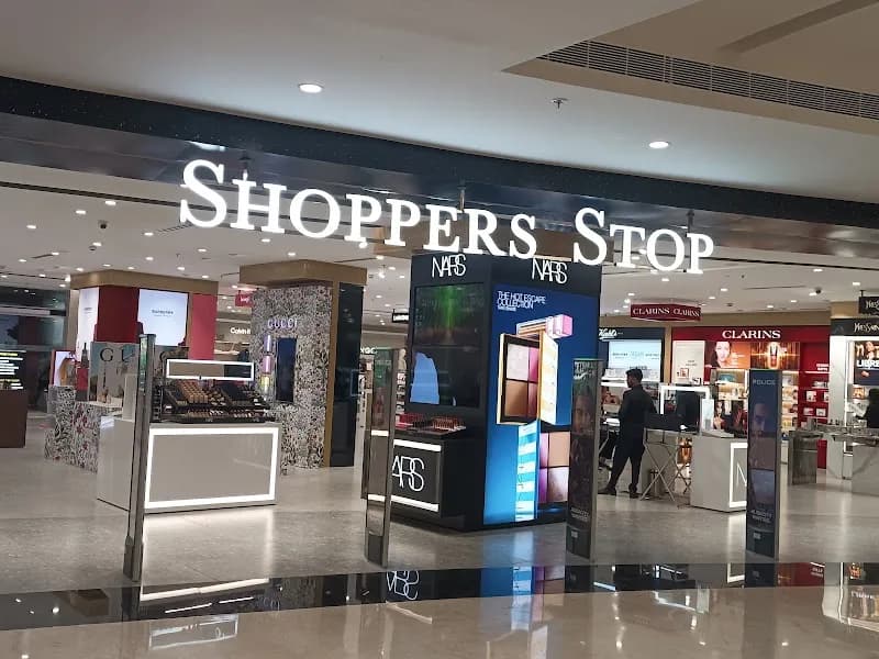 Inorbit Mall Malad shopping mall in Malad, MH