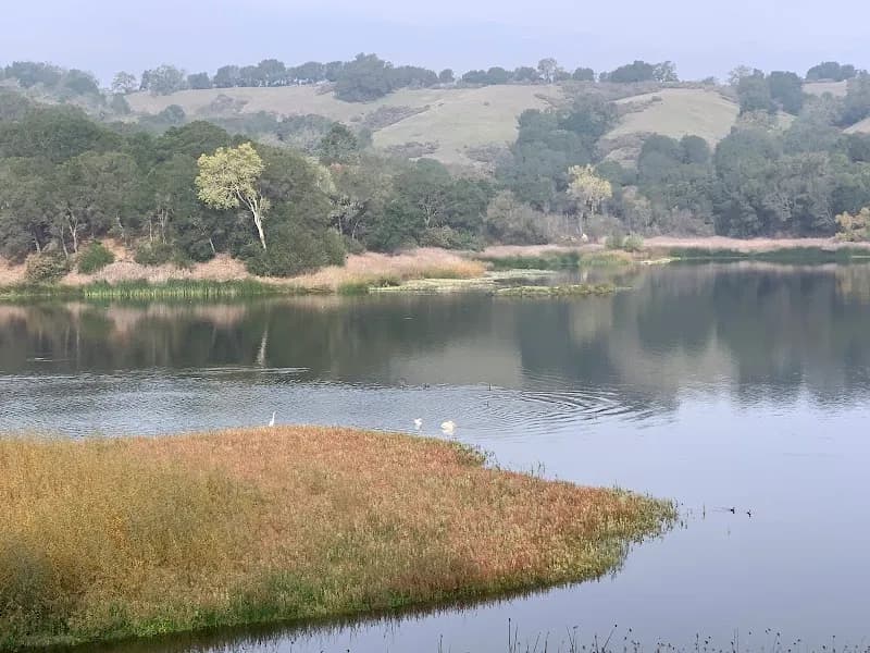 View of Intersection of Lafayette Reservoir Rim Trail & Moraga Way Trail in Lafayette, CA
