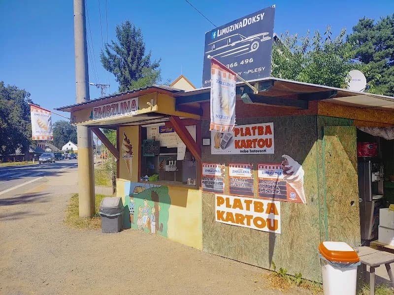 Ivana's Ice Cream Shop ice cream in Doksy, CZ