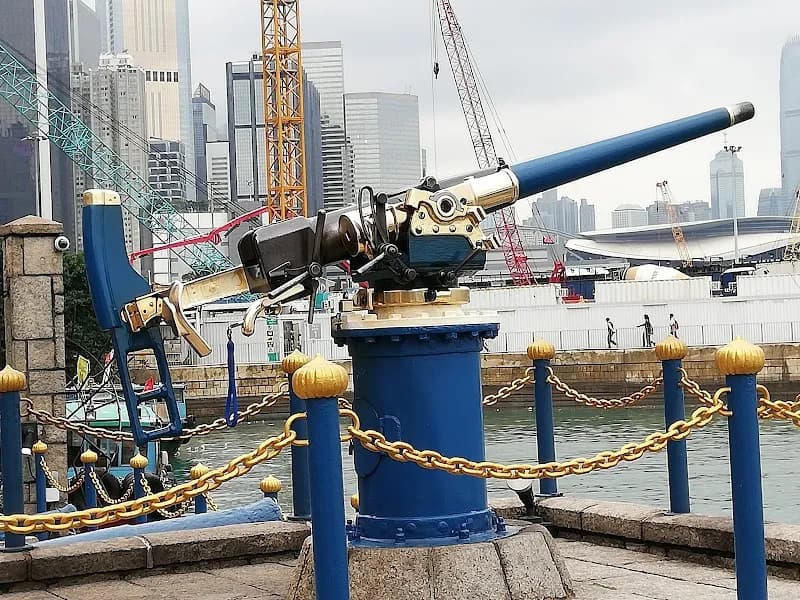 Jardine Noonday Gun historical landmark in Causeway Bay, HK