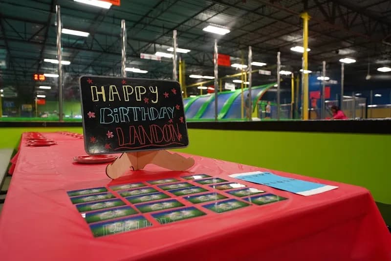 View of Jumping World in Bedford, TX