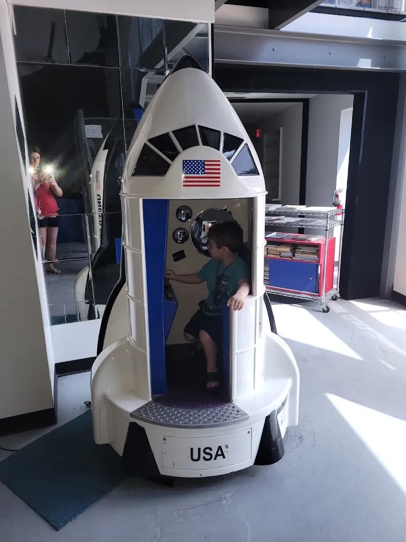 View of Kenner Planetarium and MegaDome Cinema in Kenner, LA