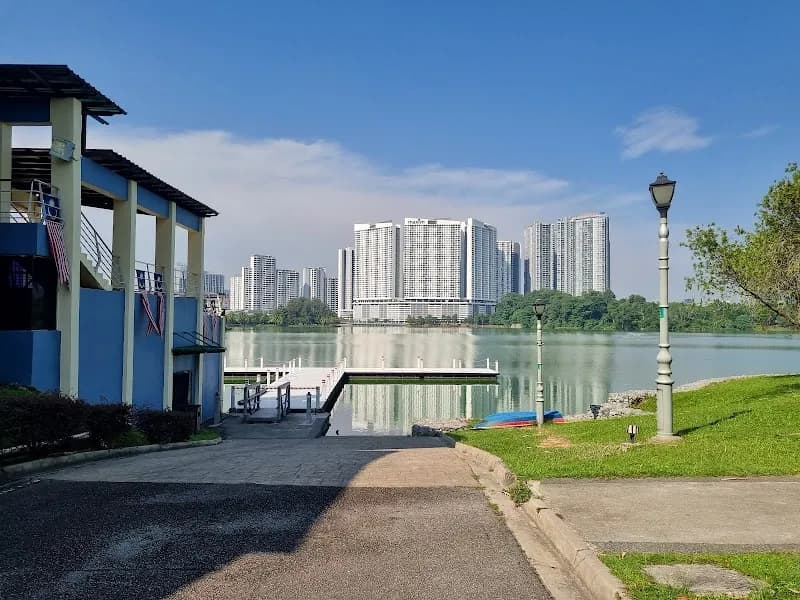 Kepong Metropolitan Lake Garden community center in Kepong, KL