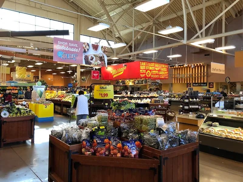 View of Kroger in Lakeland, TN