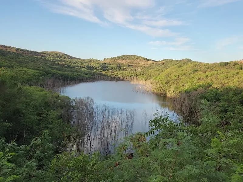 View of Lagoa São José de Itaboraí in Itaboraí, RJ