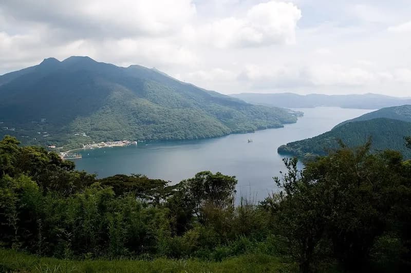 Lake Ashi lake in Odawara, Kanagawa