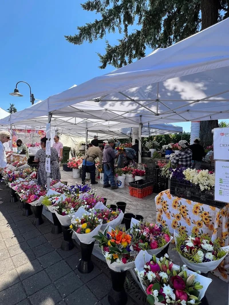 Lake Oswego Farmers' Market farmers market in Lake Oswego, OR