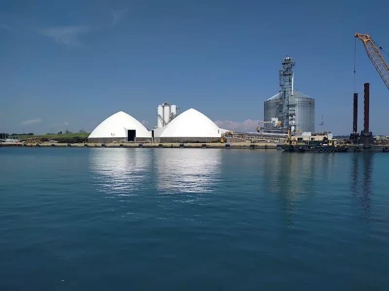 Lakeview Park neighborhood in Oshawa, ON