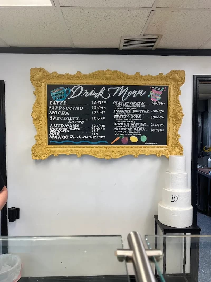 View of Les Amis Bake Shoppe in Shenandoah, LA