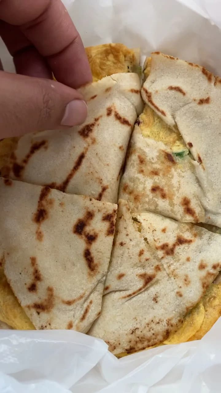 View of Local Cafe Al Manara in Al Manara, QA