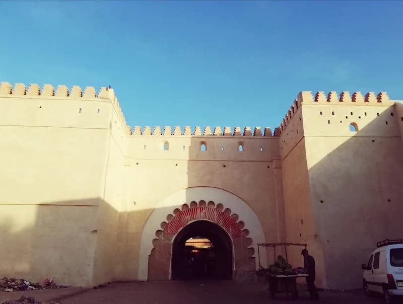 Local Market Playground playground in Tahanaoute, MS