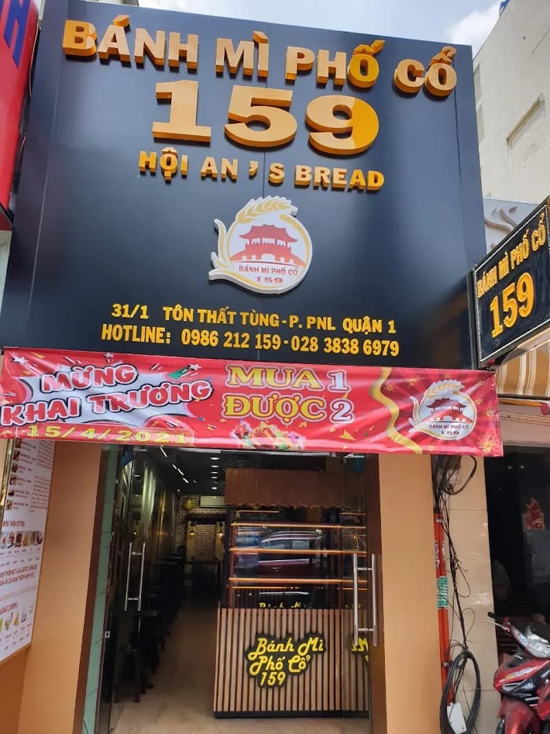 Local Pho and Banh Mi Shops on Vo Van Tan Street restaurant in Tan Binh, HCMC