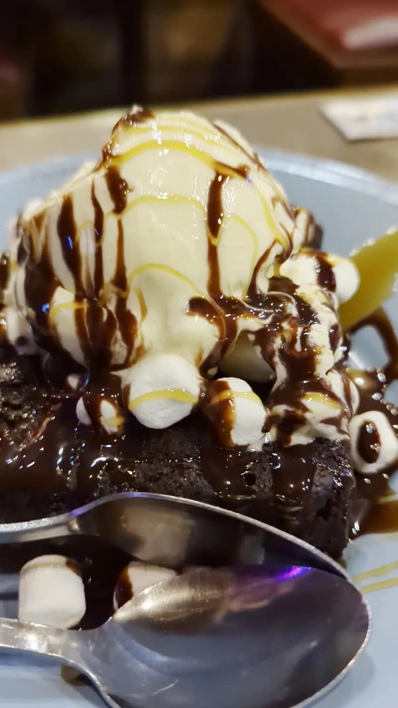 View of Logan's Roadhouse in Goodlettsville, TN