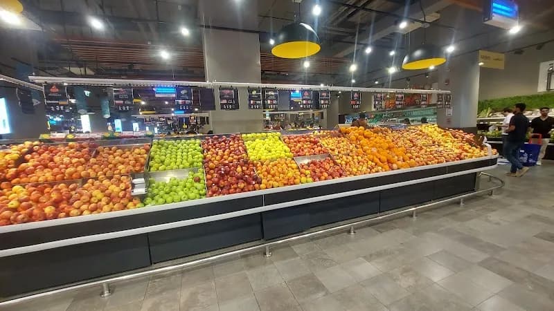 View of Lulu Hypermarket Marina in Abu Dhabi Marina, Abu Dhabi