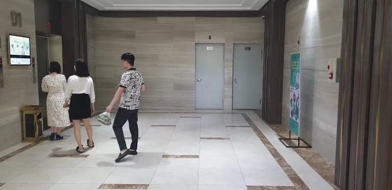 View of Mỹ Đình Plaza Food Court in Hà Nội Mỹ Đình, HN